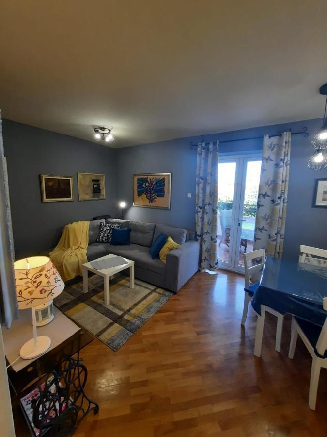 Premium Apartment Sunny โปเรช ภายนอก รูปภาพ