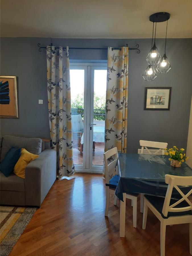 Premium Apartment Sunny โปเรช ภายนอก รูปภาพ